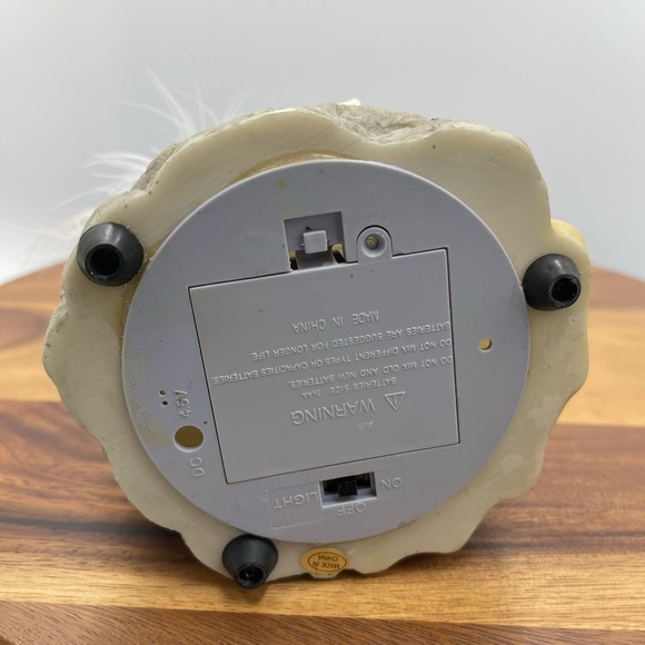 Angel  With Feather Fiber Optic Lights Up And Plays Hark The Herald Angels Sing - Picture 7 of 8